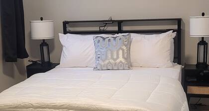 Hommie Basement Suite in Moncton