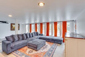 TV, fireplace - Poolside Oasis close to Bucknell (Lewisburg)