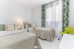 2 soverom, strykejern/-brett, wi-fi (inkludert) og sengetøy