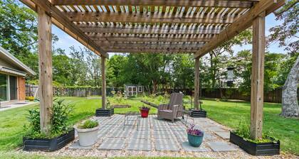 Spacious Retreat, near beach,casinos + Huge Yard for Pets & Kids.✨