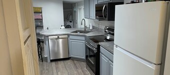 3-bedroom mobile home in fabulous Yemassee with WiFi, AC.