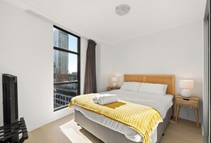 2 chambres, fer et planche à repasser, Wi-Fi, draps fournis