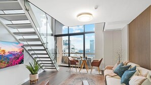 TV - KozyGuru | Darling Harbor | 200° View Stylish Loft (Sydney)
