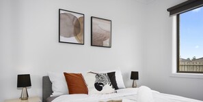4 Schlafzimmer, Bügeleisen/Bügelbrett, WLAN, Bettwäsche