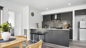 Dining - KozyGuru | Pakenham | Comfortable 4-Bedroom House (Pakenham)