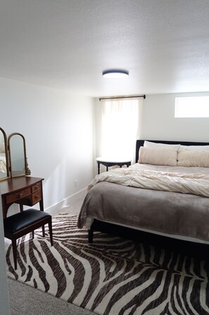 3 عدّة غرف نوم وواي فاي مجانًا وملاءات أسرّة