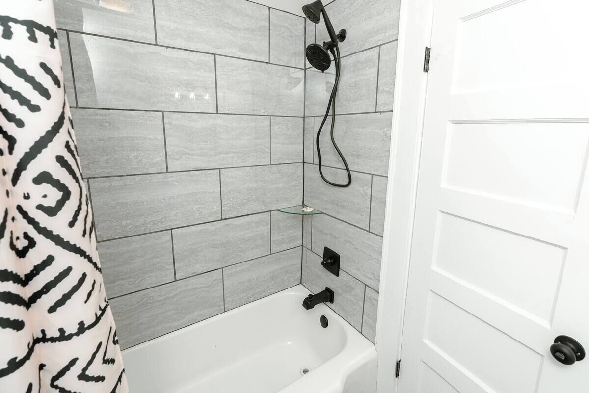 Handtücher, Seife, Toilettenpapier