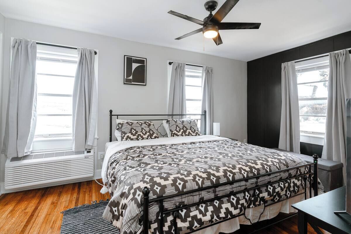 1 Schlafzimmer, Bügeleisen/Bügelbrett, WLAN, Bettwäsche