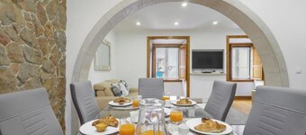 Alfama Deluxe Apartment