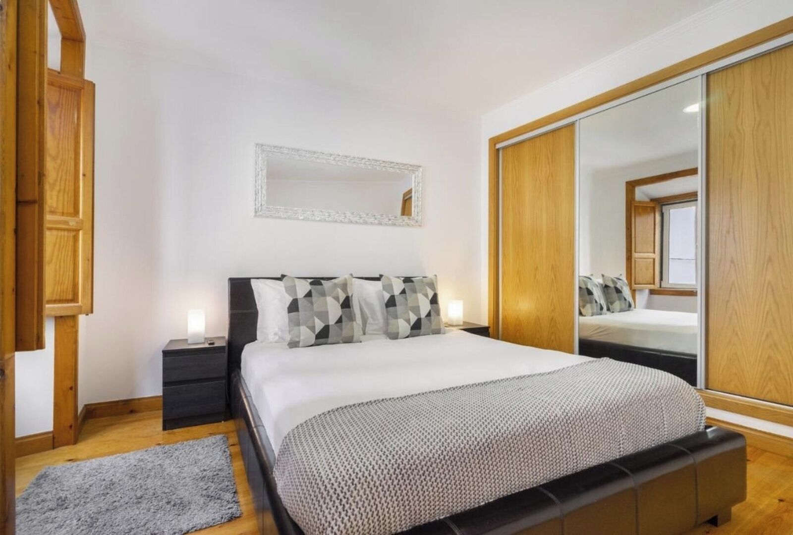 3 Schlafzimmer, Bügeleisen/Bügelbrett, Reisekinderbett, WLAN