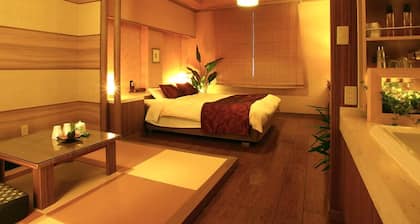 HOTEL SOLA â Adults Only