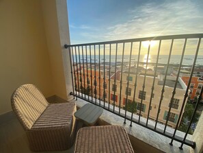 Luksusleilighet, 1 soverom, balkong, havutsikt | Terrasse/patio