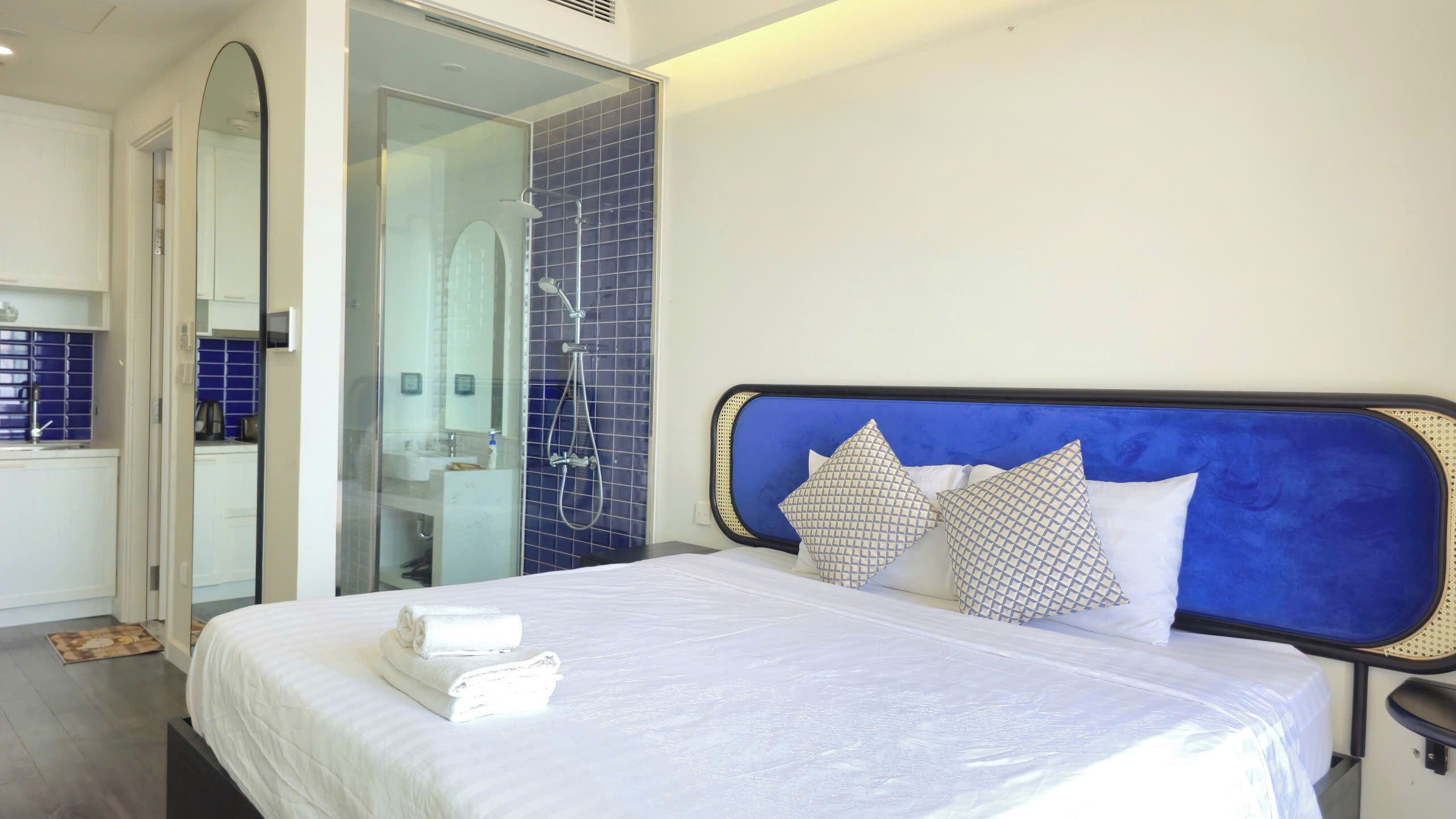 公寓, 海洋景观 | 客房内保险箱、办公桌、熨斗/熨衣板、免费 WiFi