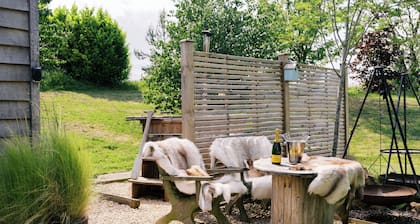 Herbie's Shepherd's Hut - Wellness & Hot Tub