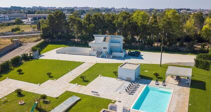 Cristal Apartment Terrace & Pool, Galatina, Italy