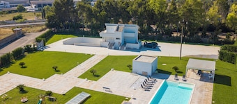 Cristal Apartment Terrace & Pool, Galatina, Italy