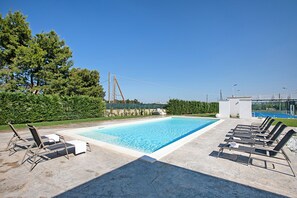 Pool - Cristal Apartment Terrace & Pool, Galatina, Italy (Galatina)
