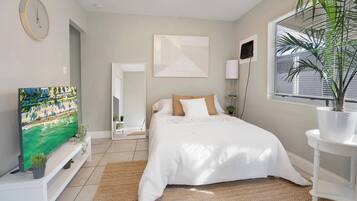 1 bedroom, in-room safe, free WiFi, bed sheets