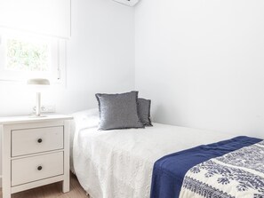 2 Schlafzimmer, Bügeleisen/Bügelbrett, Internetzugang, Bettwäsche