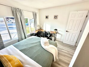 3 bedrooms, WiFi, bed sheets