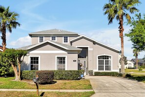 Exterior - Fully Renovated Disney Villa with Private Pool, King size Beds in Davenport (Davenport)