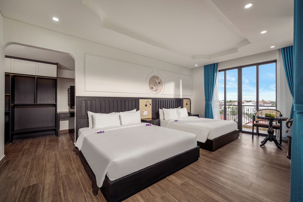 1 phòng ngủ, minibar, két bảo mật tại phòng, bàn
