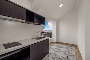 Junior Studio