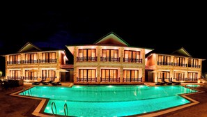 Outdoor pool, pool umbrellas
