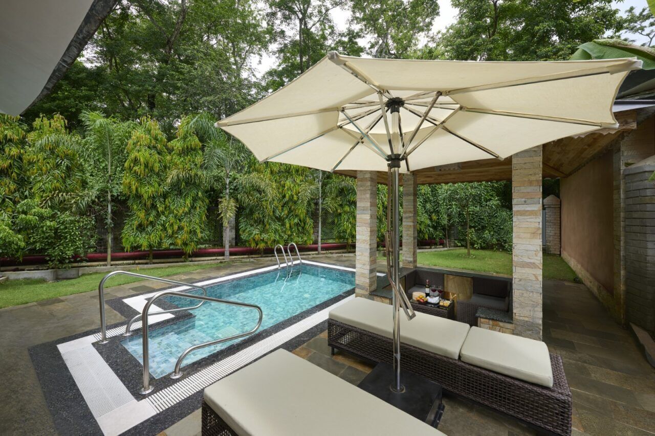 1 Bedroom Villa - 1 King Bed Pool View