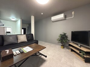 1 chambre, rideaux occultants, Wi-Fi gratuit, draps fournis