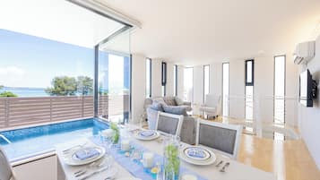 Villa, Balkon | Odada yemek servisi