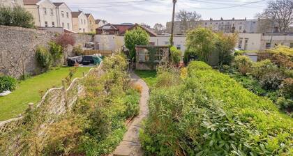 Colourful Victorian Home in Redland with Garden