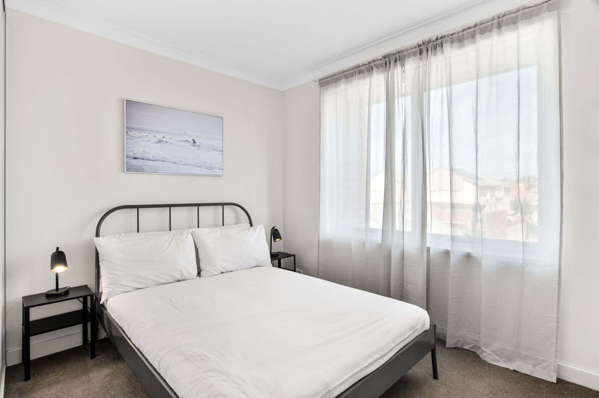 3 bedrooms, desk, iron/ironing board, WiFi