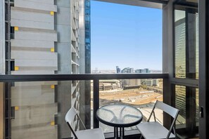 Property grounds - Melbourne CBD 2Bed with Gym, Sauna & Pool Access (Melbourne)