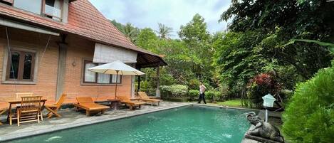 Villa, 1 grand lit | Chambres insonorisées, Wi-Fi gratuit