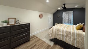 2 室のベッドルーム、WiFi、ベッドシーツ