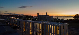 ชิโรโนราคุเอน วิลลา บล็องก์ เอช