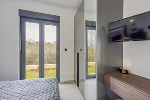 2 bedrooms, free WiFi, bed sheets - Villa Gigi (Visnjan)