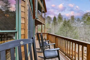 Property grounds - Hibernation Station | Blue Ridge, GA (McCaysville)