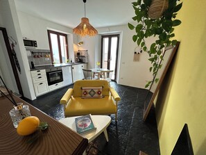 Fernseher, Kamin