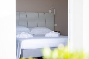 2 habitaciones, tabla de planchar con plancha, internet y ropa de cama 