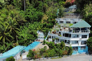 Exterior - Dream Bay Resort powered by Cocotel (Puerto Galera)
