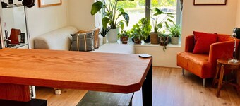 Cosy apartment well situated and connected to city