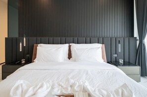 6 室のベッドルーム、アイロン / アイロン台、WiFi、ベッドシーツ