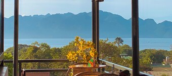 Upgrace Inn Coron