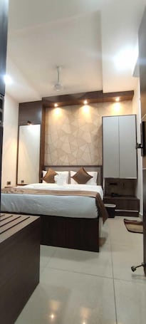 Colchones con efecto memoria y escritorio