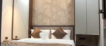 HOTEL RSB PLAZA 