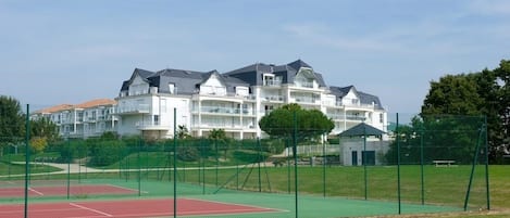 Sports court