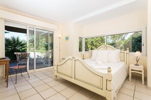 4 bedrooms, free WiFi, bed sheets