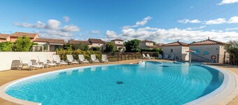 Proche du Canal ! Maison spacieuse + 2 Piscines